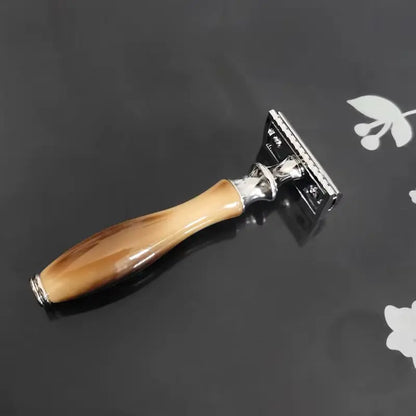 Double Edge Safety Razor for Men, with 10 Safety Razor Blades, Reusable Travel Essentials Men Razor
